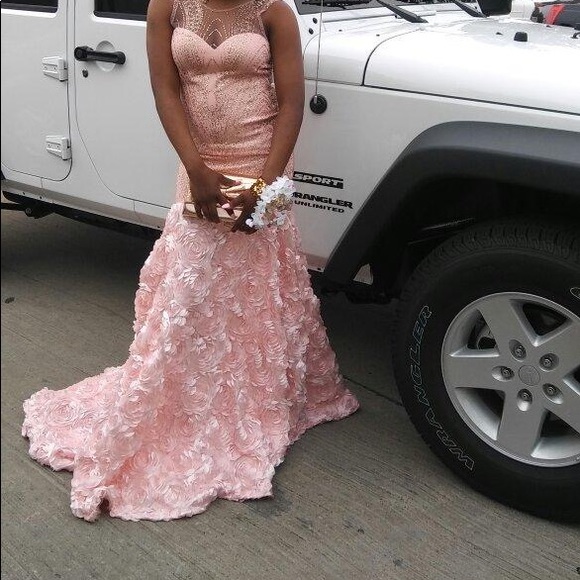 Prom dress for sale Pink & Gold cut out back - Picture 2 of 2